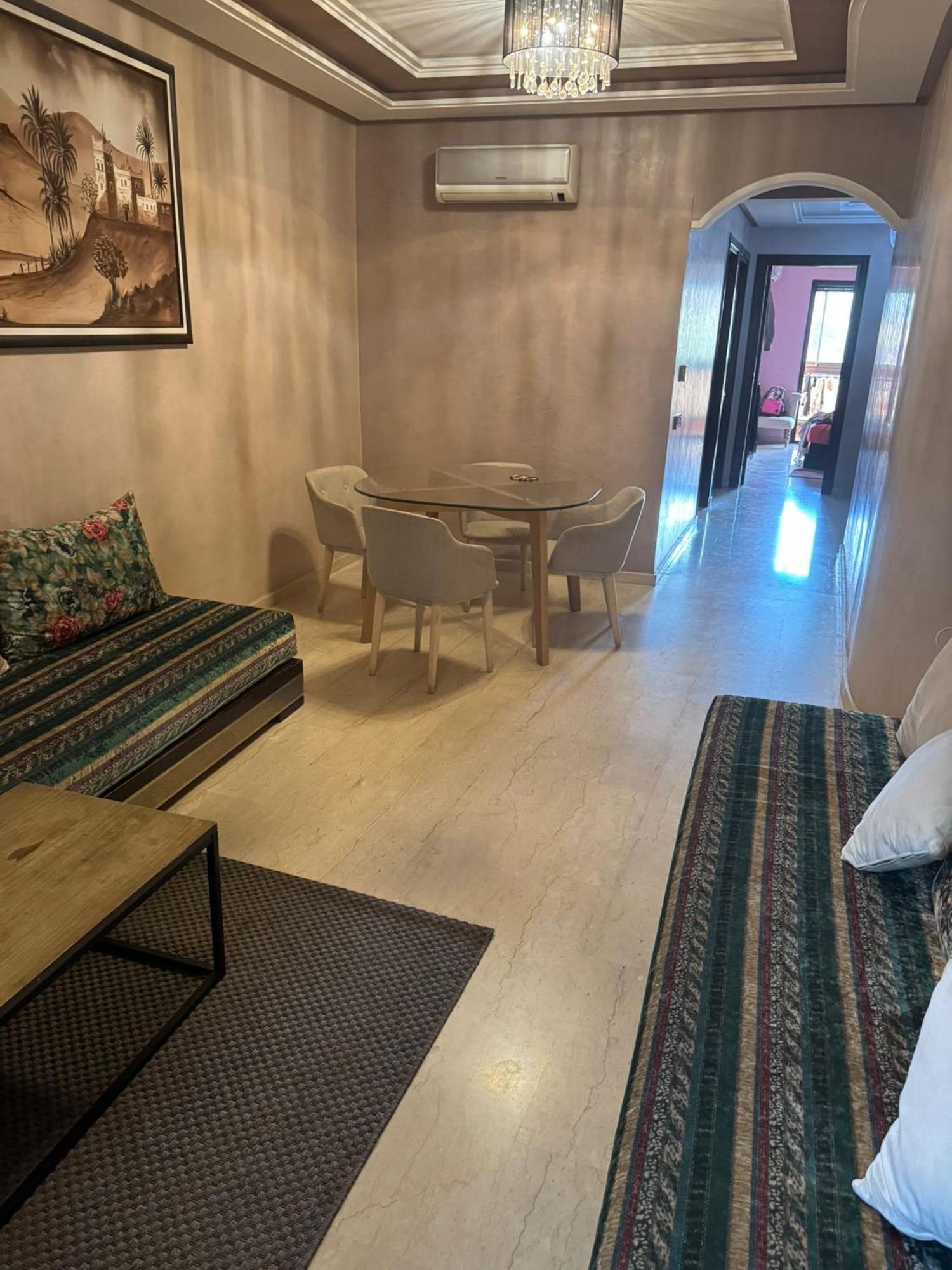 Stylish Gueliz Apartment With Beautiful Terrace Маракеш Екстериор снимка
